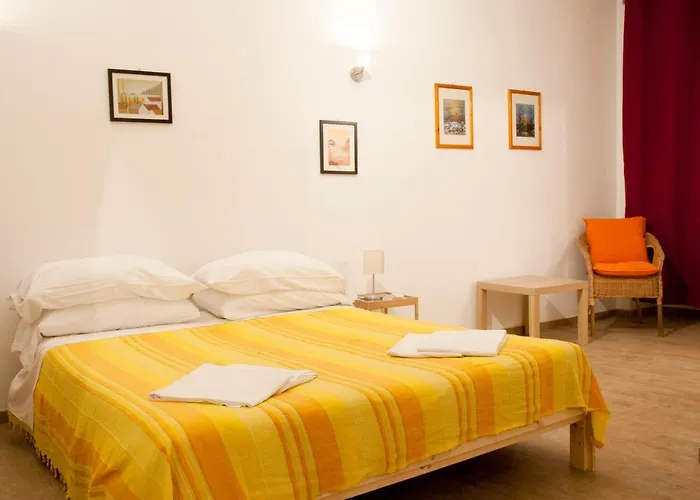 Gasthof Private W/ Ba W/ac In Trastevere Rr Rom