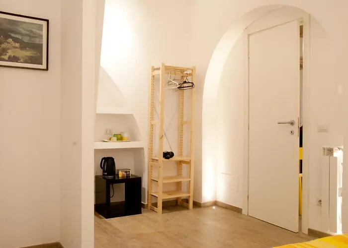 Private W/ Ba W/ac In Trastevere Rr Gasthof